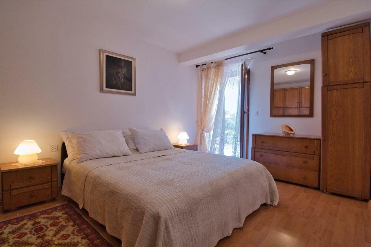 Apartments Si 罗维尼 外观 照片
