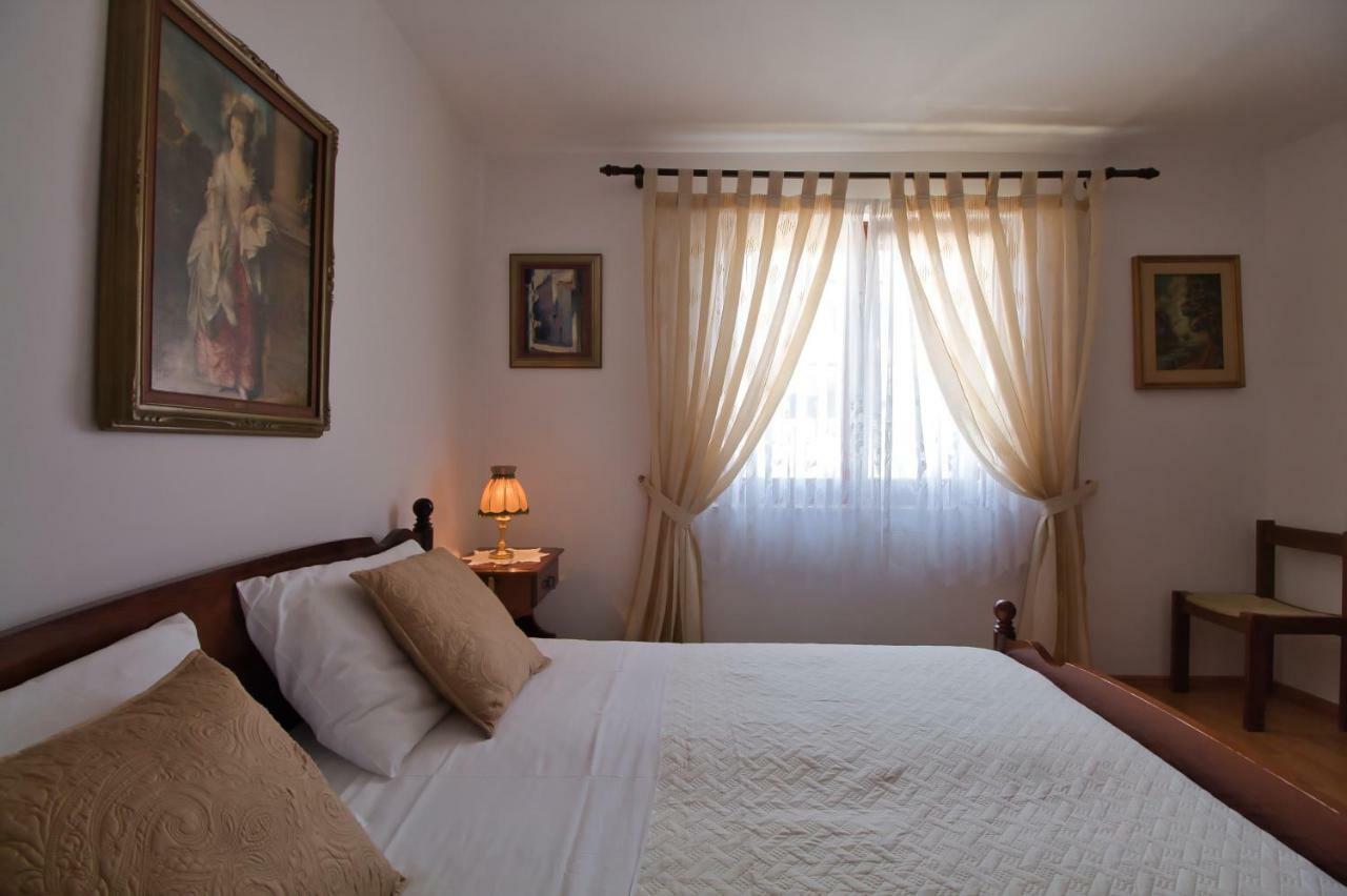 Apartments Si 罗维尼 外观 照片